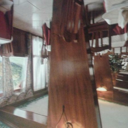 Hotel Cristallo سيريتو لاغي المظهر الخارجي الصورة